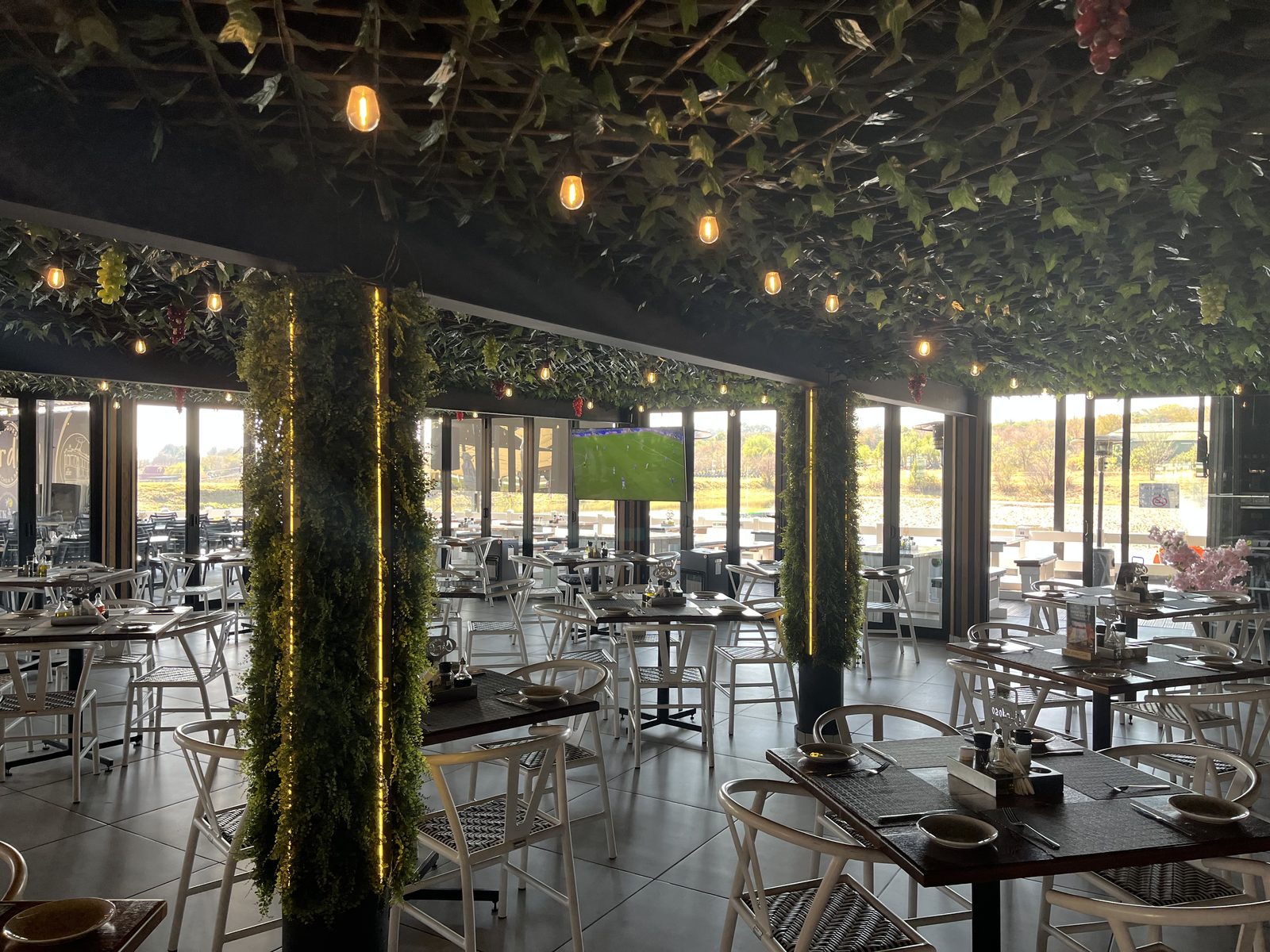 The Restaurant